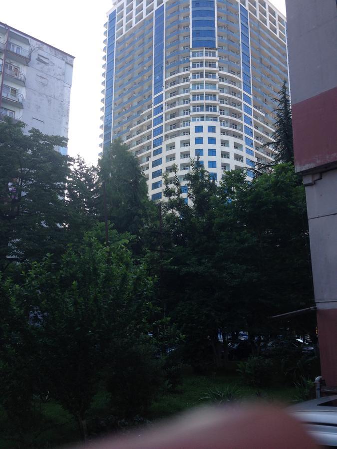 Yalcin Star Residence Apartment 300 Batoemi Buitenkant foto